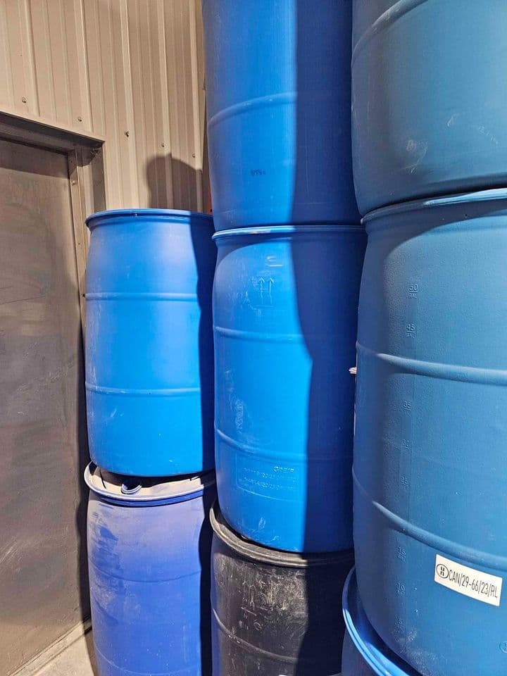 Used 55 Gallon Food Grade Plastic Drums - Reno NV 89502