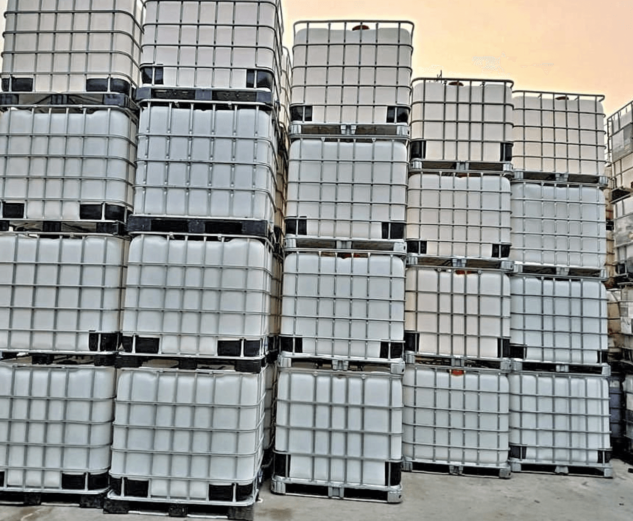 used 330 gallon IBC totes North Hempstead New York 11005