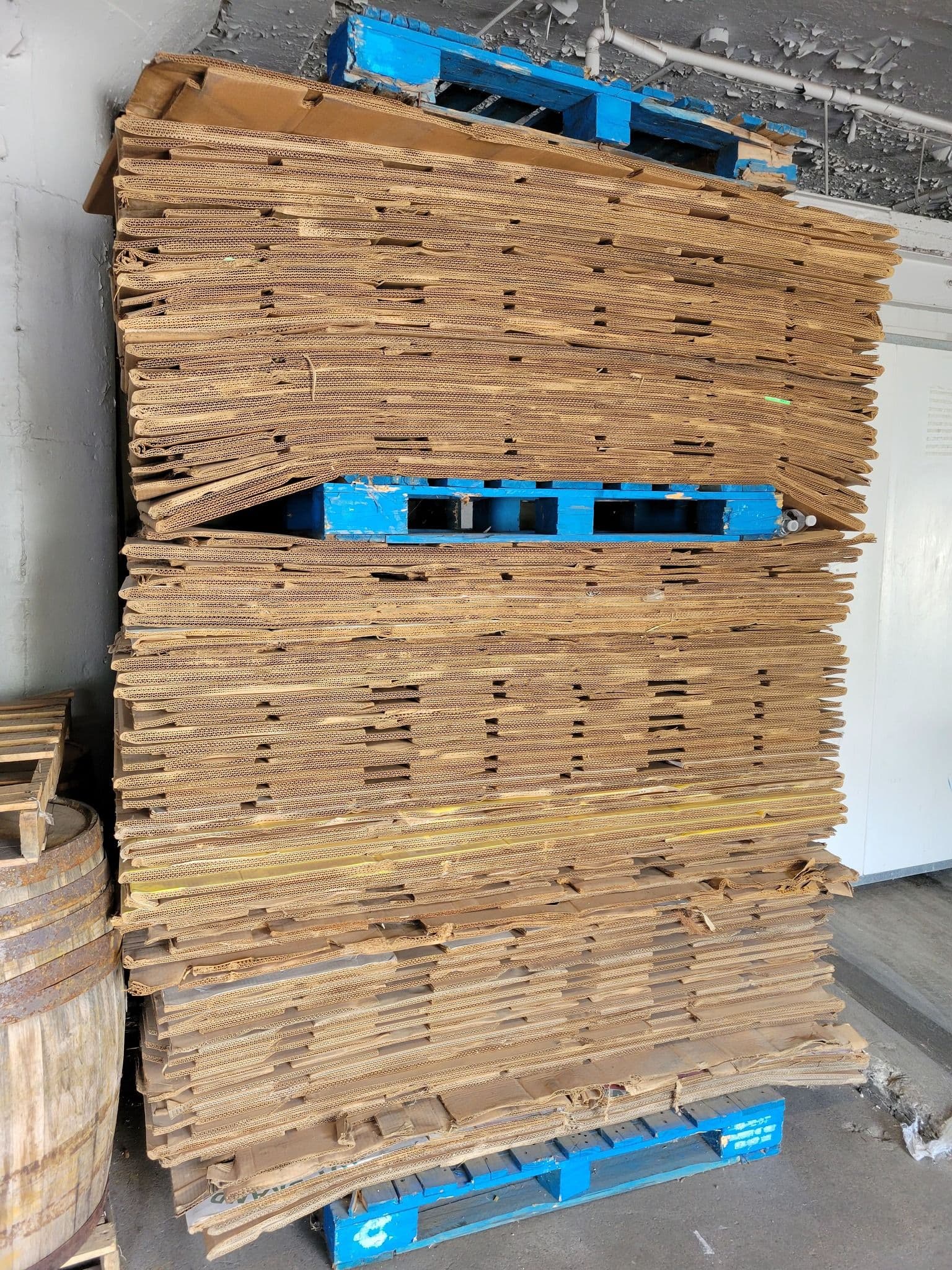 Truckload of 48 x 40 x 24 Used Watermelon Boxes - Bakersfield CA 93308