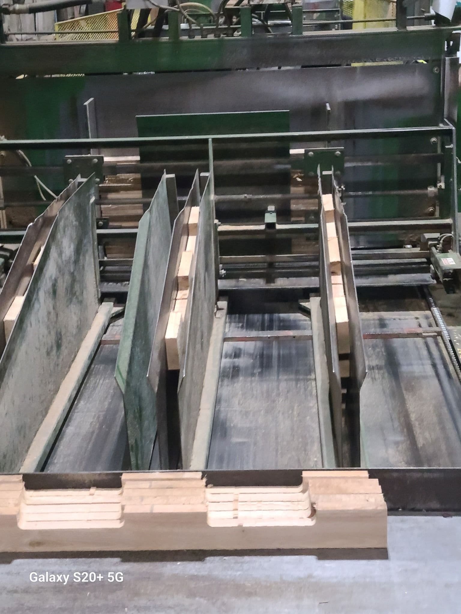 Pallet Viking Duo Matic with Stacker and Lift tables - Milwaukee WI 53209