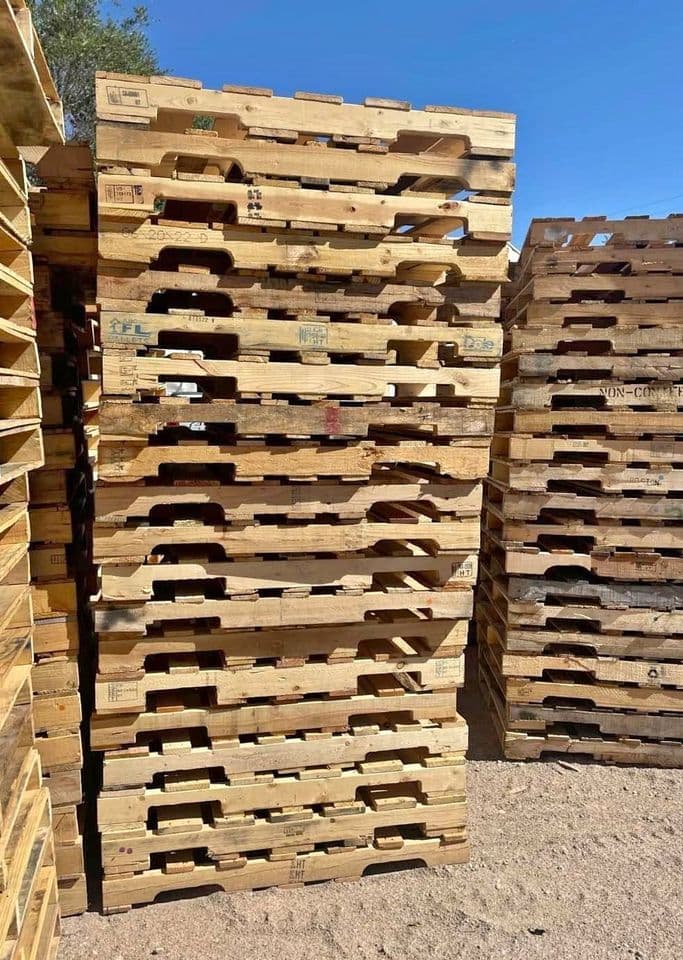 40 X 48 Shipping Grade A 4-way Stringer Pallet - Victorville, CA 92392