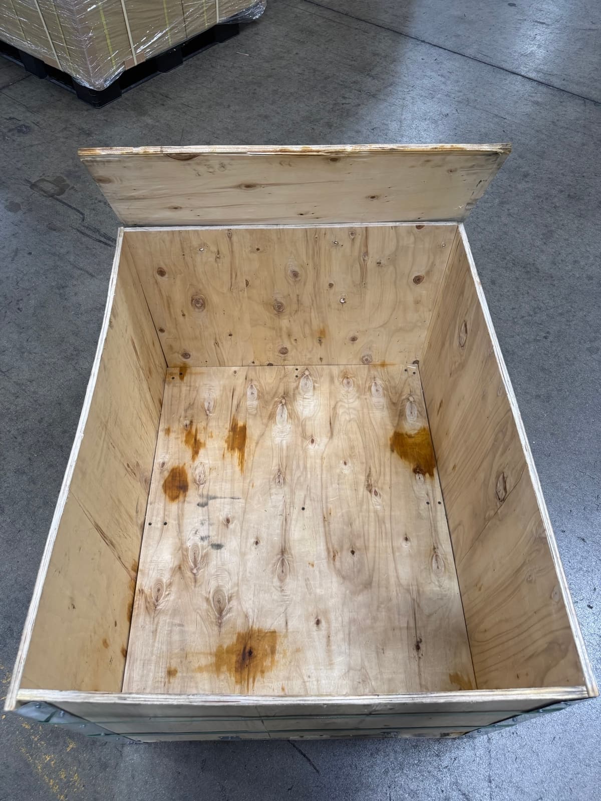 Used Wood Crates