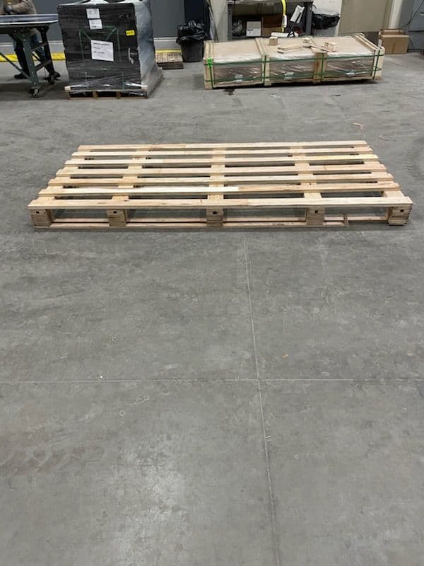 Used 100 x 49 x 6 Large Glass Pallets - Mountain Iron, MN  55768