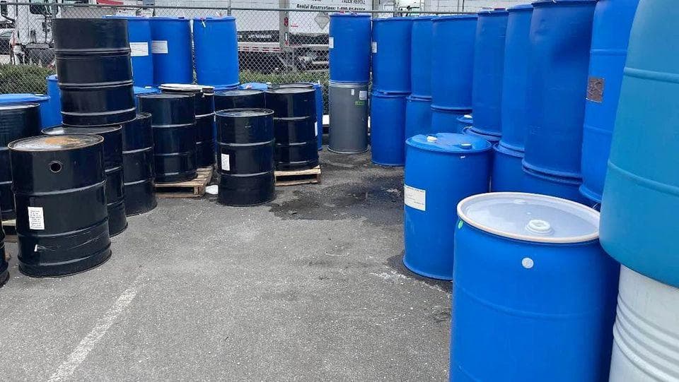 55 Gallon Used Plastic Drums - Arlington VA 22204