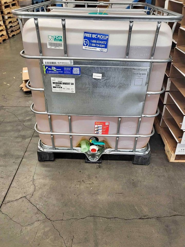 Used 275 Gallon Food Grade IBC Totes - Arlington Heights IL 60004