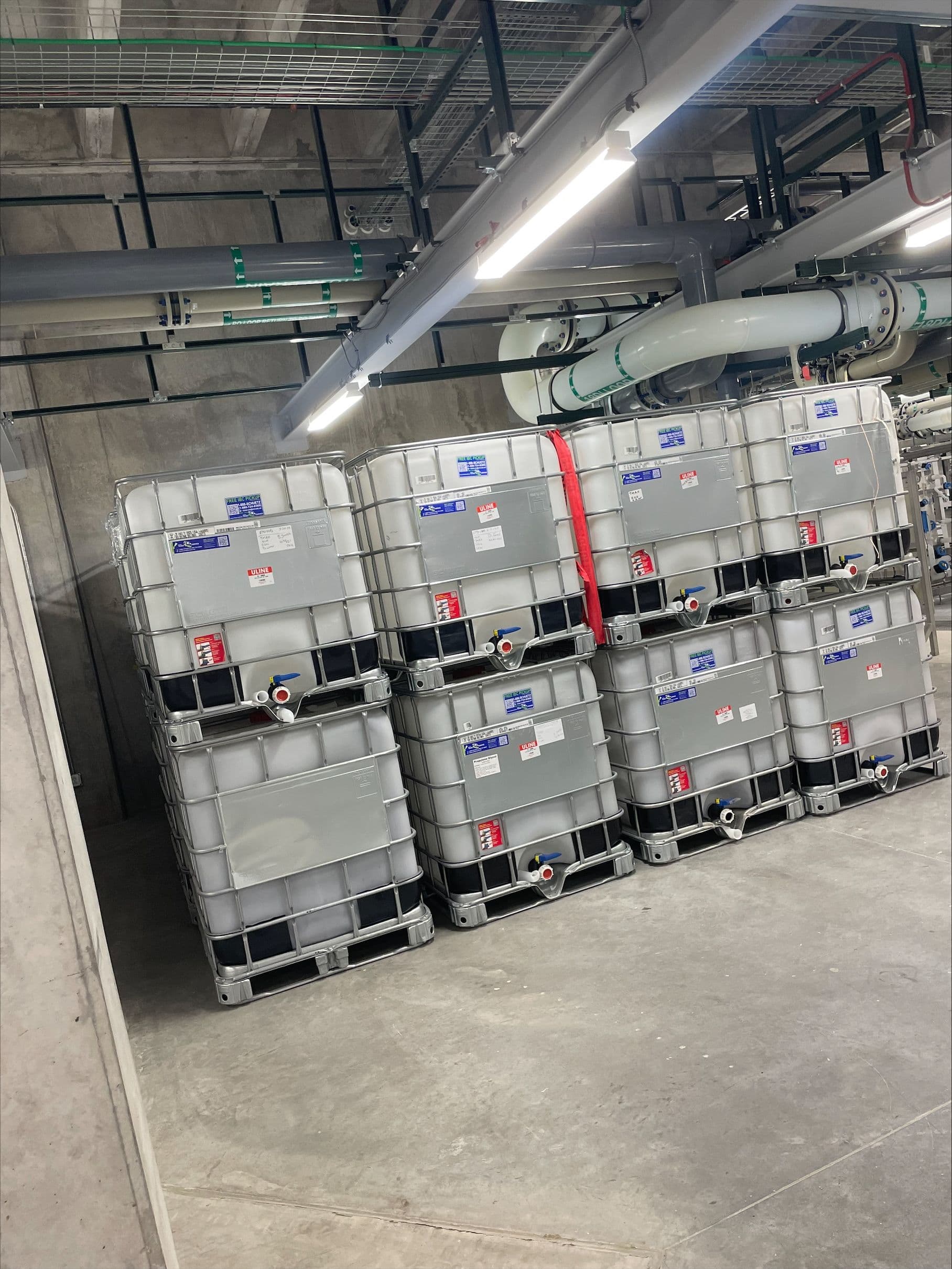 Rinsed 275 Gallon  IBC Totes - Sherman TX 75092