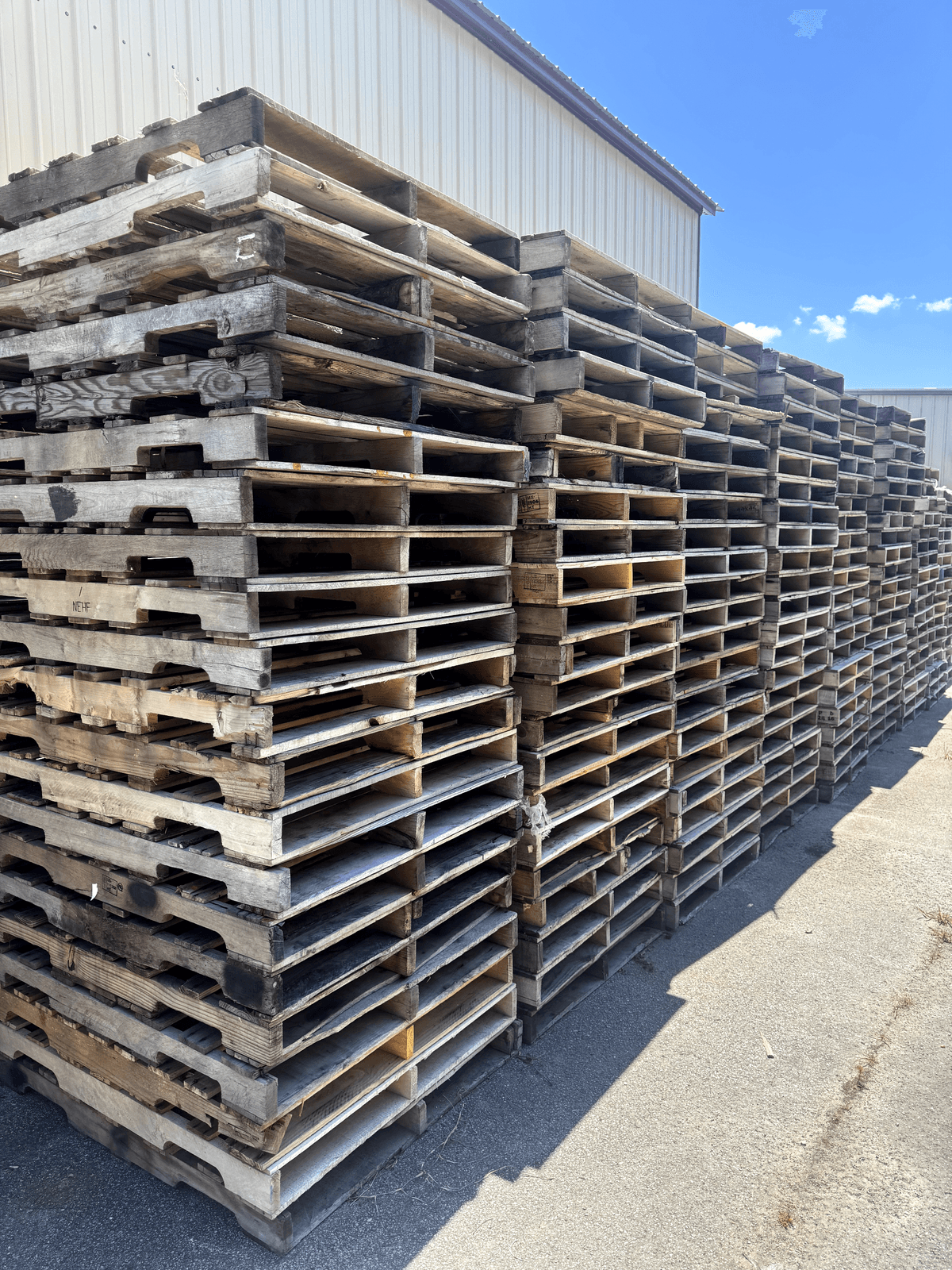 Grade B 48x40x6 Pallets - Beaufort, NC 28516
