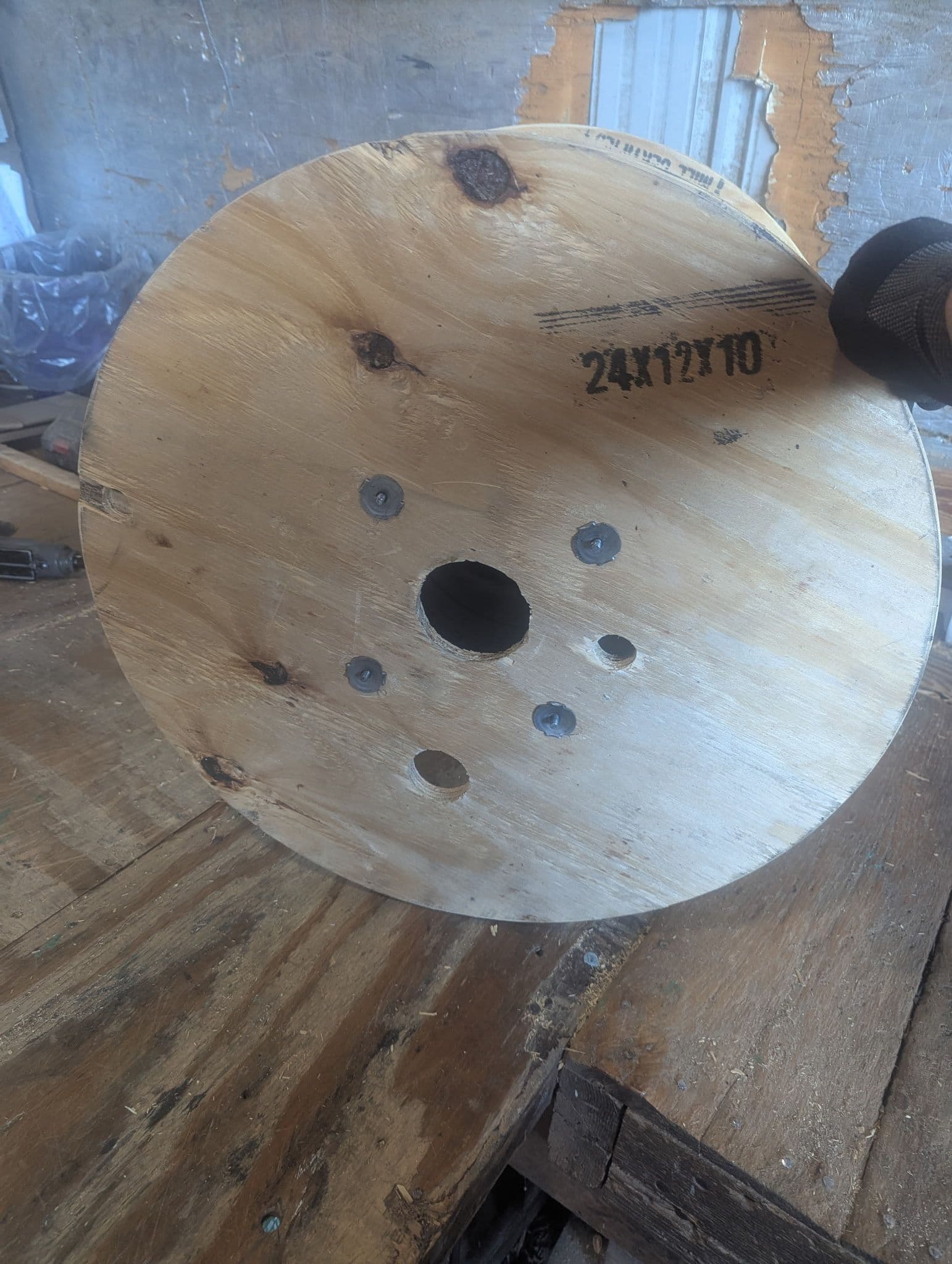 24x12 Wooden Spools - Brownsville, IN 47325