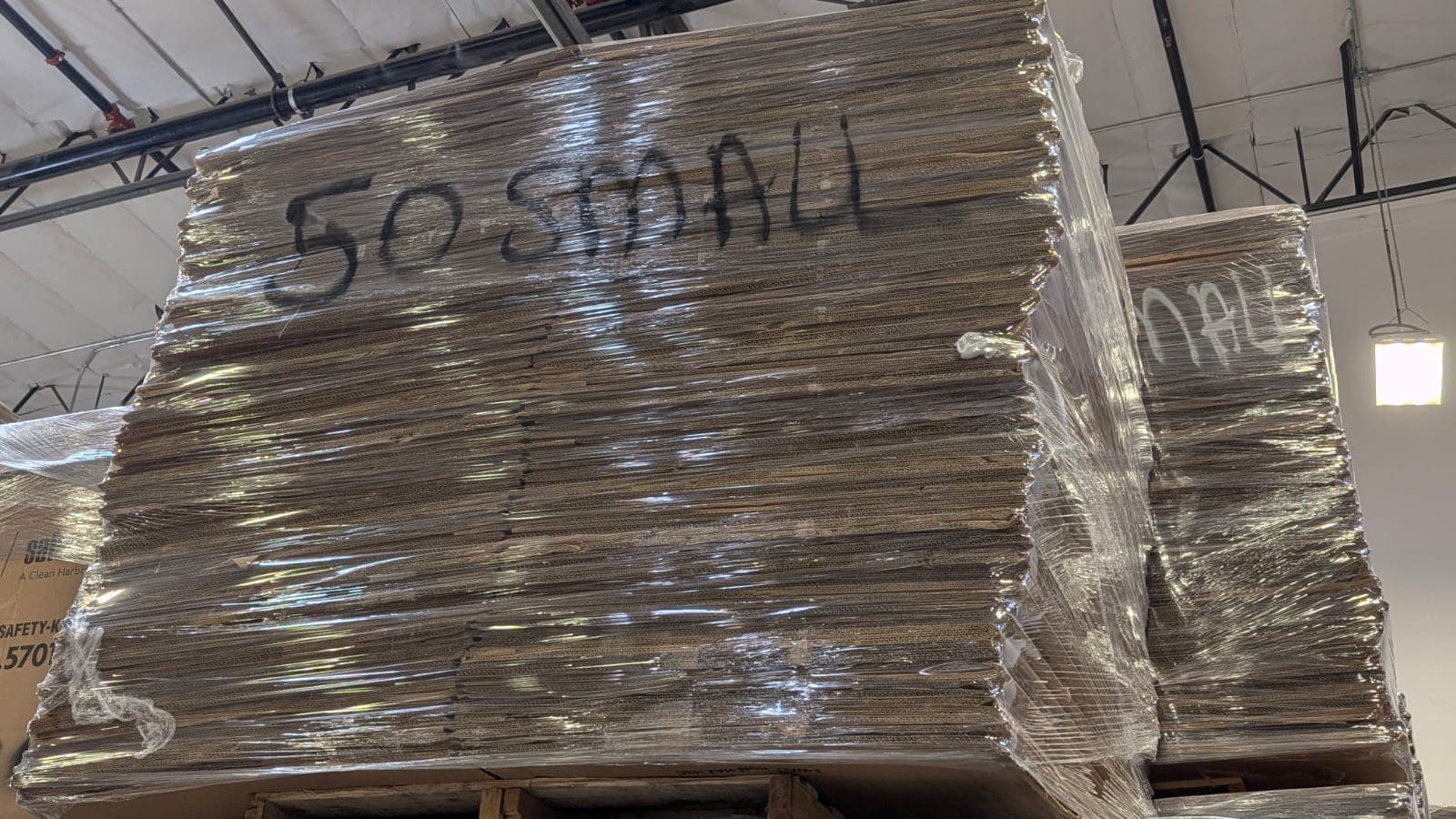 Trailerloads of 3 Wall Gaylords 36 x 36 x 36 - Henderson NV 89014