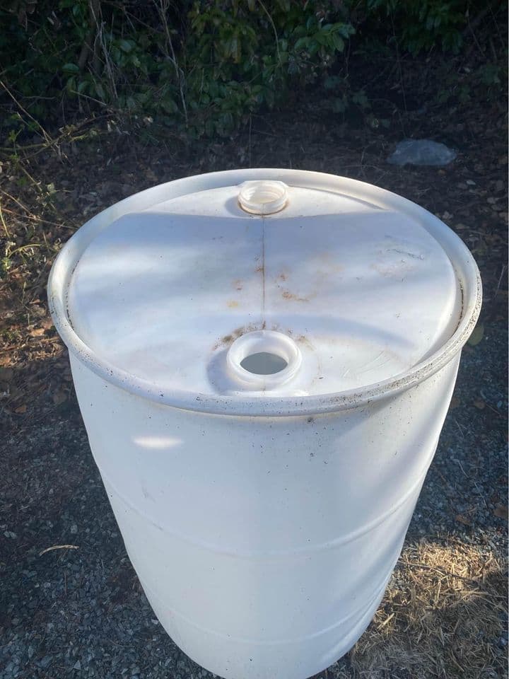 55 Gallon Food Grade Plastic Drums - Bangor ME 04401