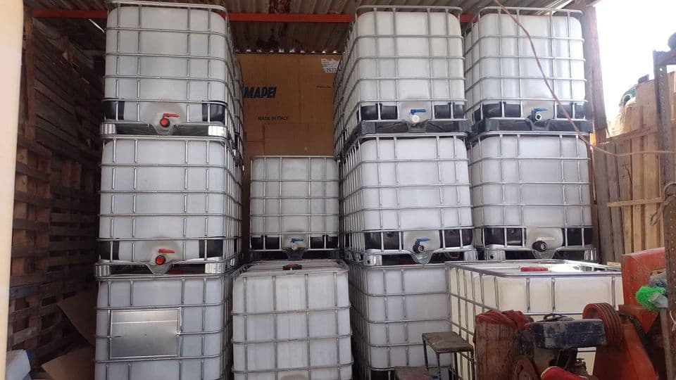 Used IBC Containers 275 Gallon Butterfly Valve - Florissant MO 63031