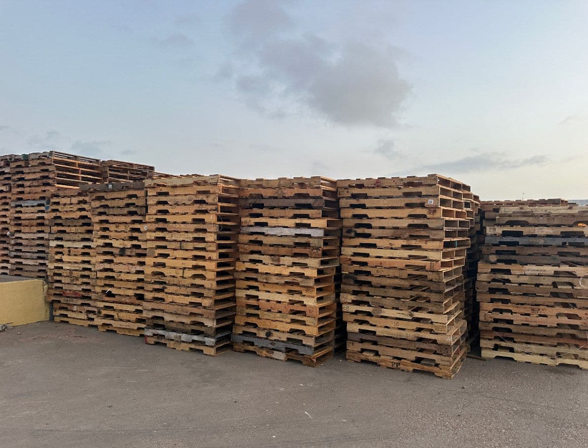 48x40 Grade B Pallet- 4 Way - Houston TX 77020