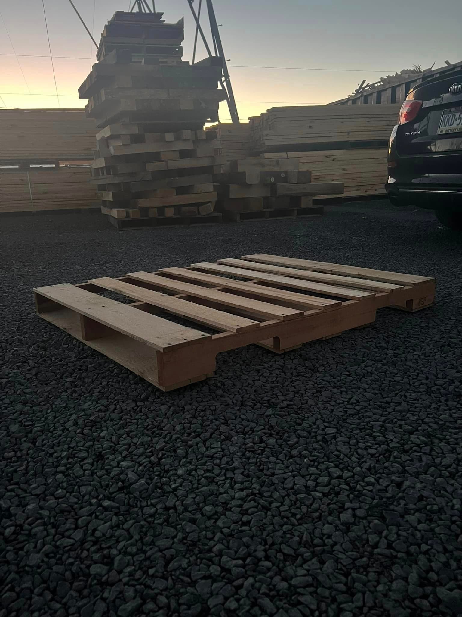 48 x 40 Used Pallets 4-way Stringer - Oceanside, CA 92057