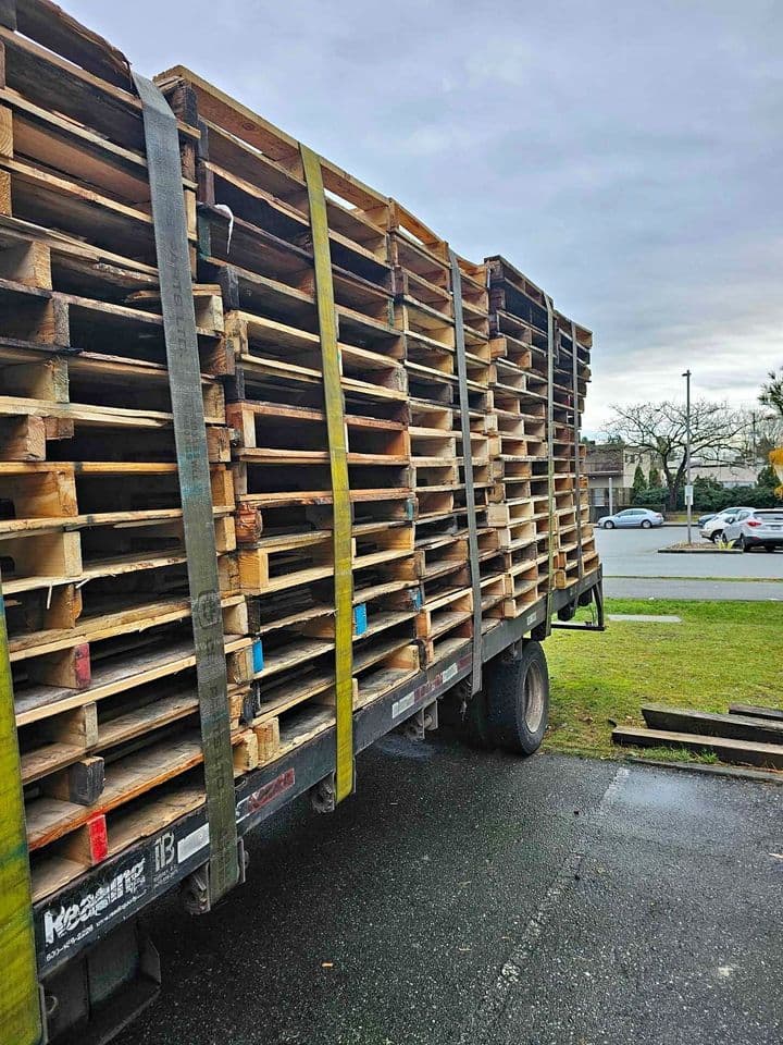 48 x 40 Used 2-Way Stringer Pallets - Littleton CO 80123