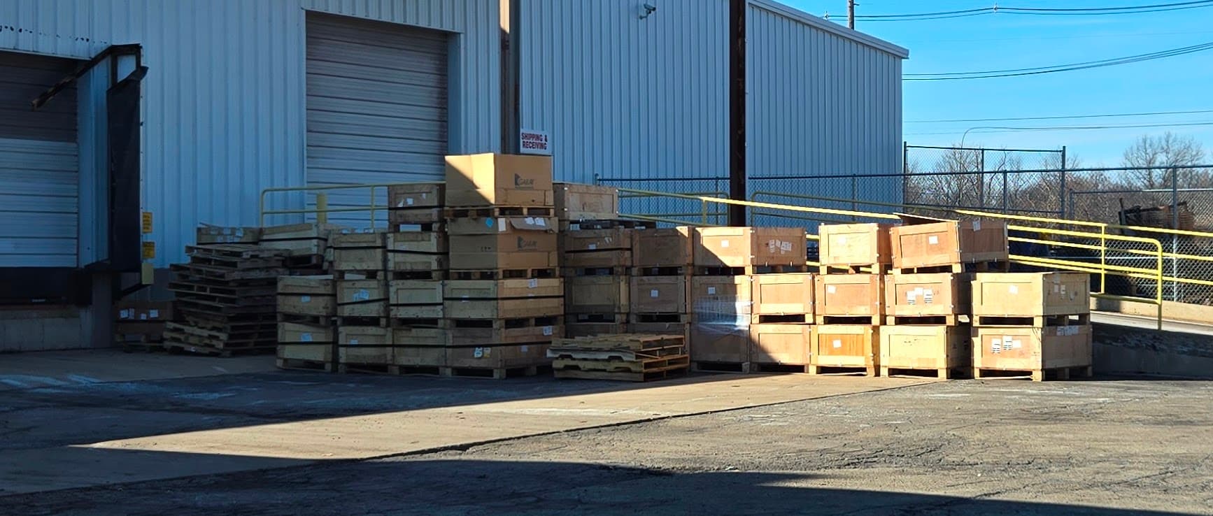 Used 47.5x34x18.5 Wood Crates - Niles, MI 49120