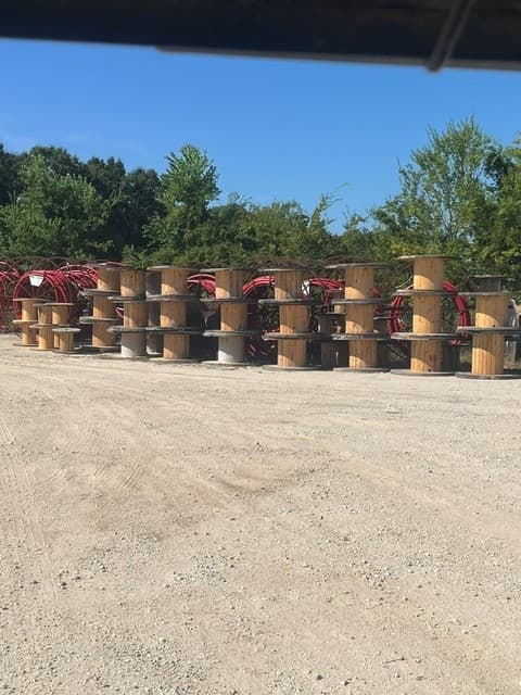 Used 60x28x36 Solid Wood 3" Wooden Spools - Crockett, TX 75835