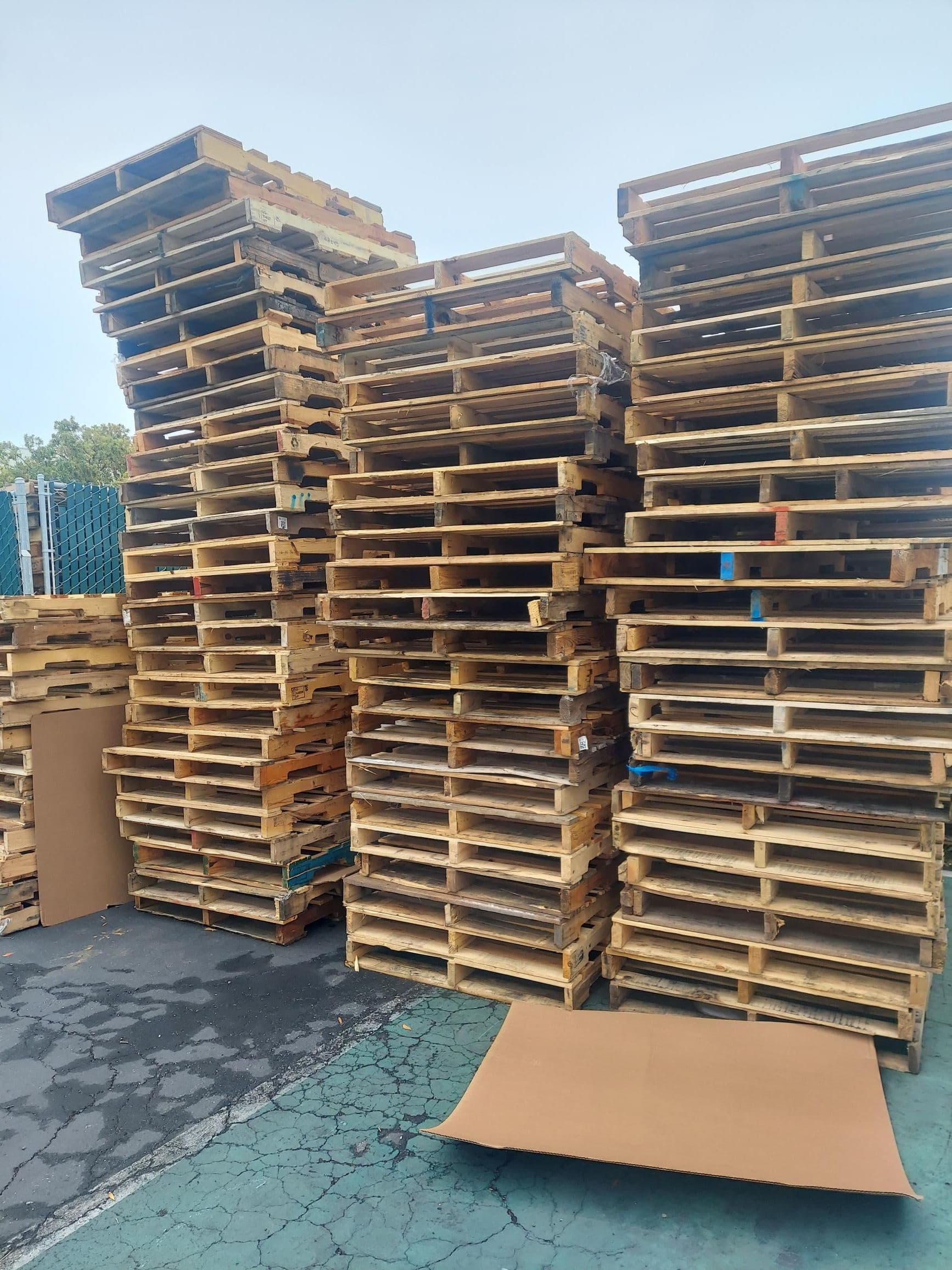 Used 48x40 Wooden Pallets - Santa Clara, CA 95050