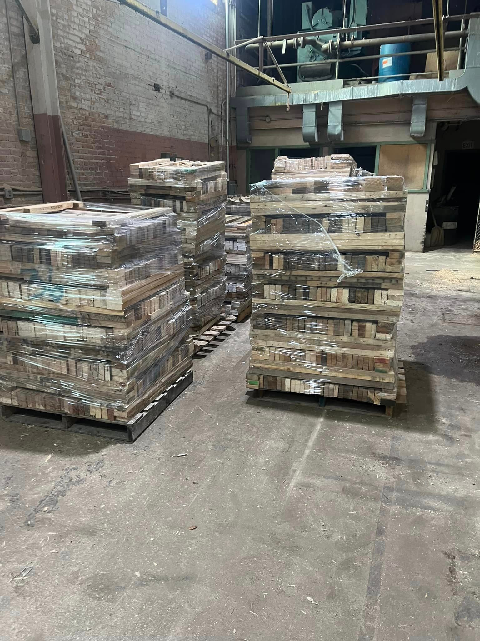 2 x 4 Pine Boards - Sioux City IA 51104