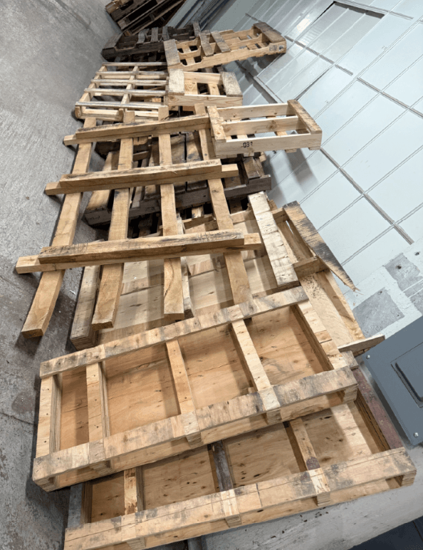 Grade B 42x42x6 Pallets - Bridgeport, CT 06605
