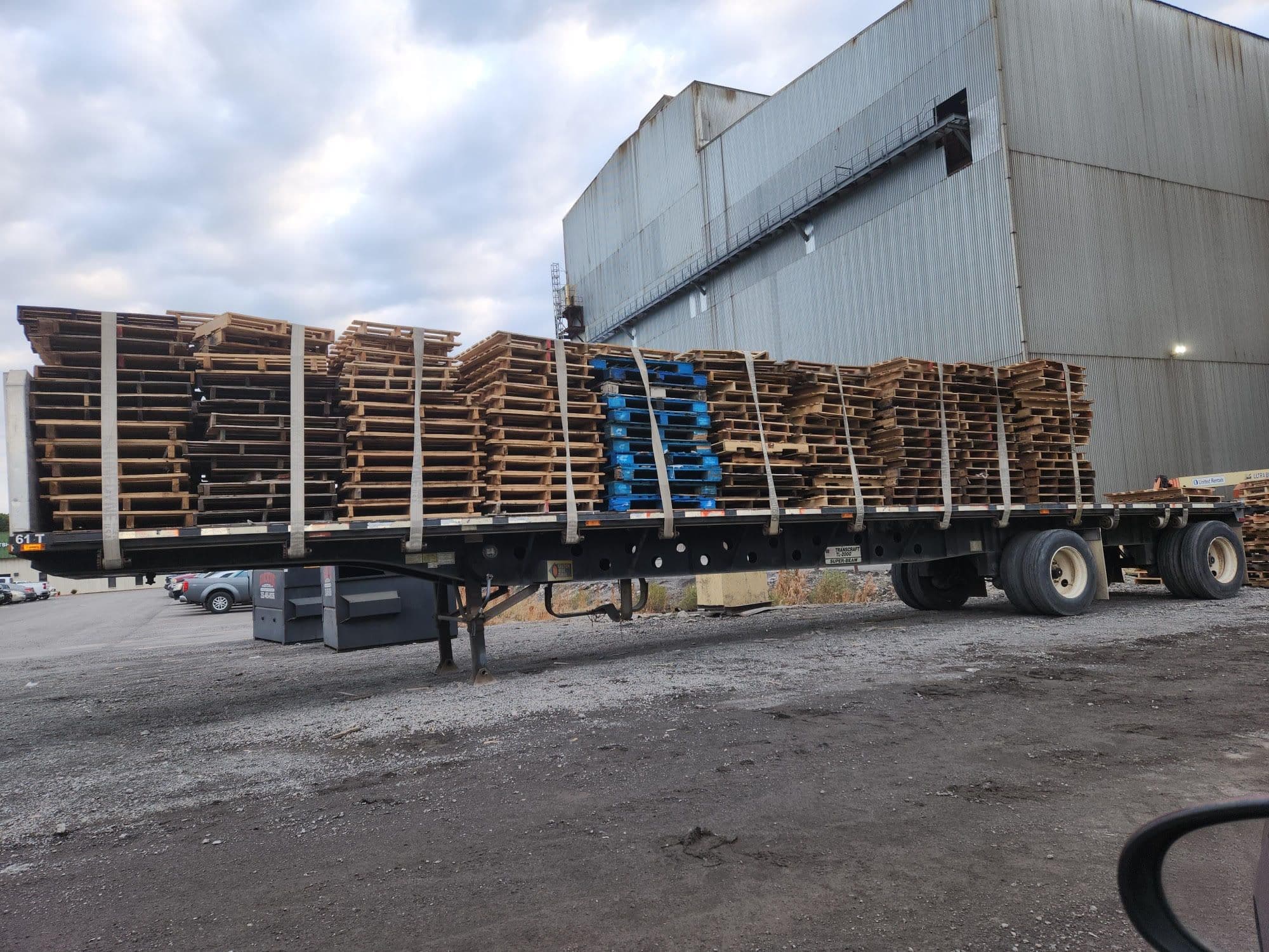 Used 40x48 Wooden Pallets - Charlotte, NC 28105