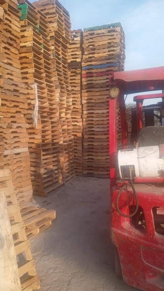 48 x 40 Repaired Grade B 4-way Stringer Pallets - Gaithersburg, MD 20878
