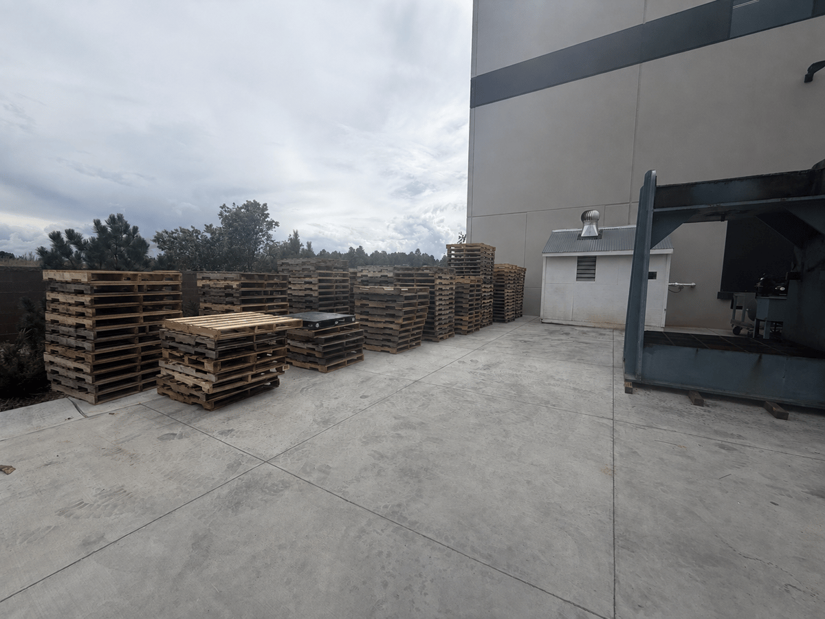 Grade A 48x40x6 Pallets - Flagstaff, AZ 86004