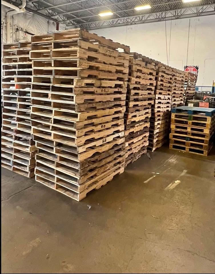 48 x 40 Used Warehousing Shipping Pallets - Chicago IL 60628