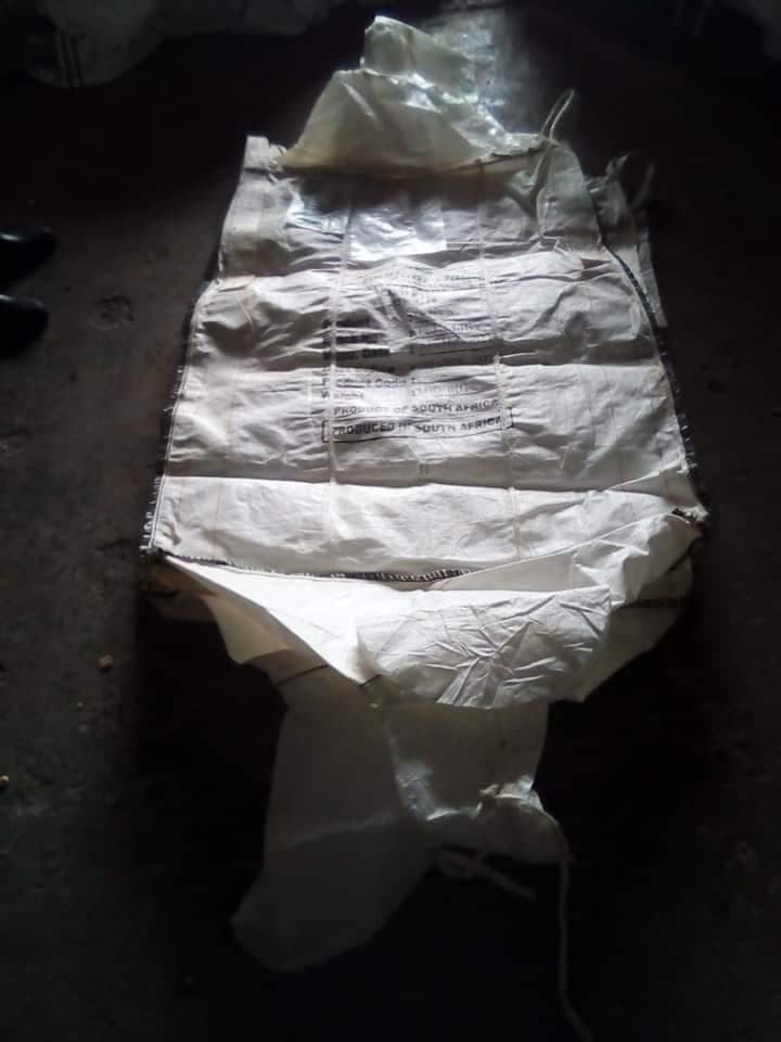 Used Duffle Top, Spout Bottom, 42" x 42" x 44" - El Paso TX 79912