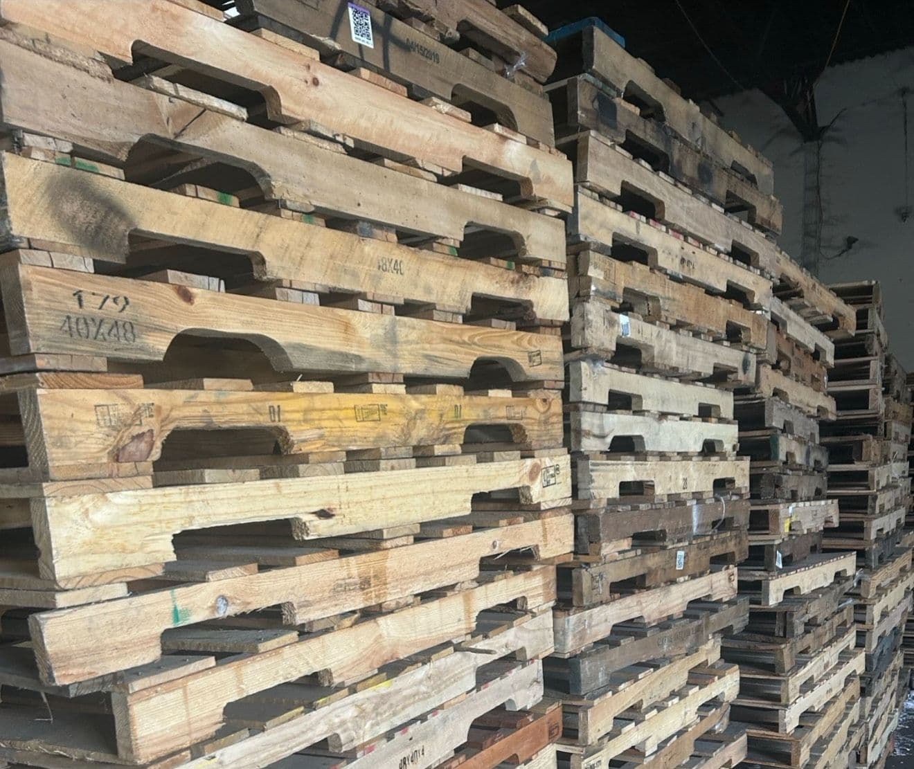 48x40 Grade B Pallet- 4 Way- Savage MD 20763
