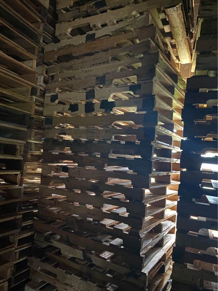 48 x 40 Used 2-Way Stringer Pallets - Lee's Summit MO 64063