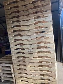 48 x 40 Grade B Pallets 4-way Stringer - National City, CA 91950