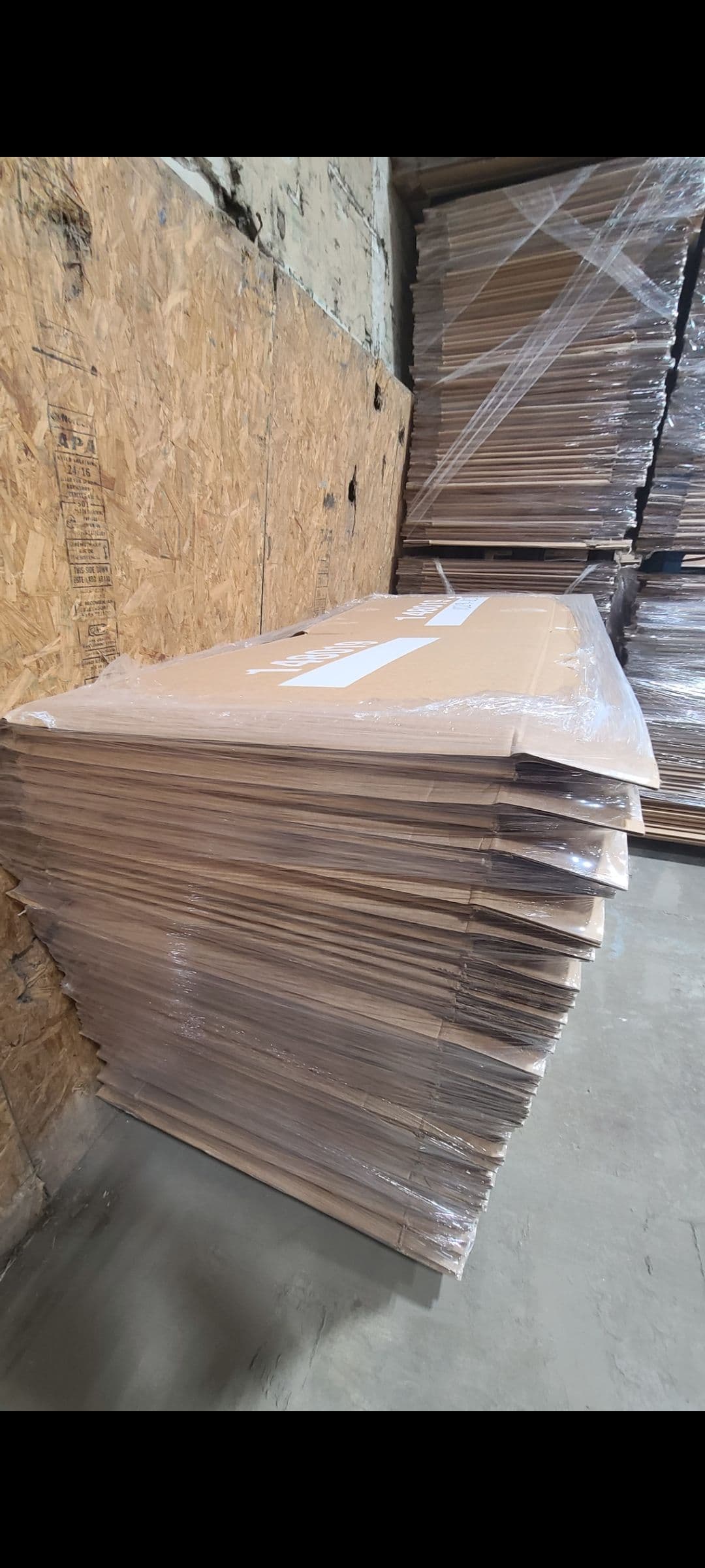 48x40x401 Time Used Food Grade Gaylords -Chicago, IL 60064