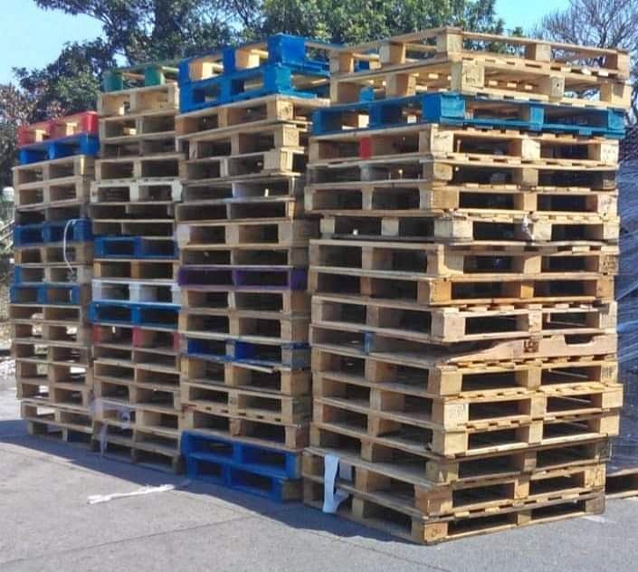 48 x 40 Used 4-Way Block Pallets - Skokie IL 60076