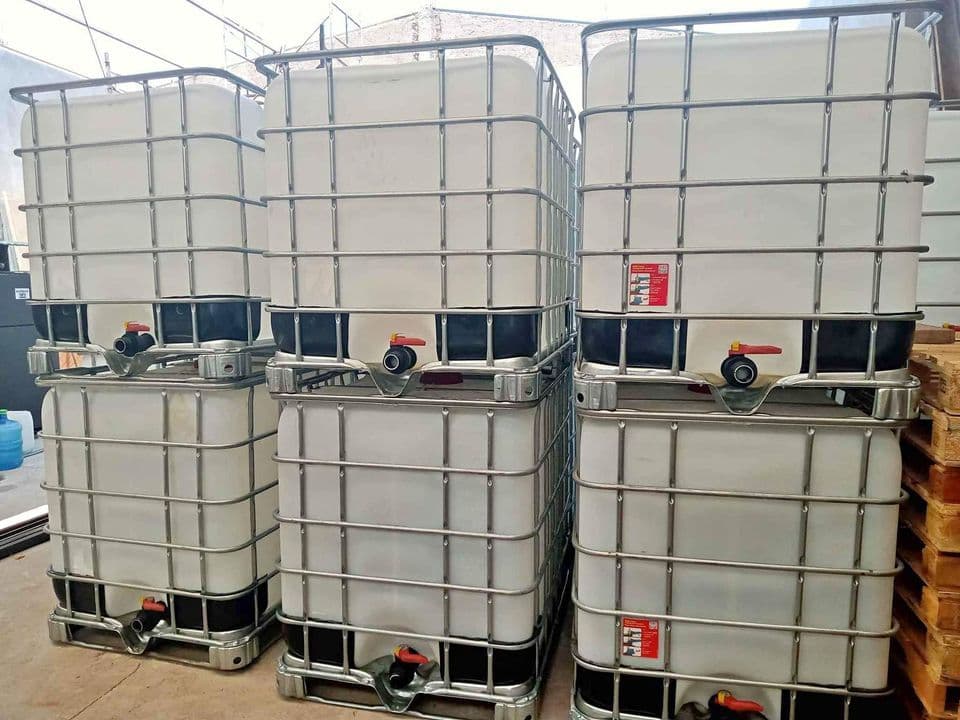 Used Rinsed 275 Ball Valve IBC Tanks - Winona MN 55987