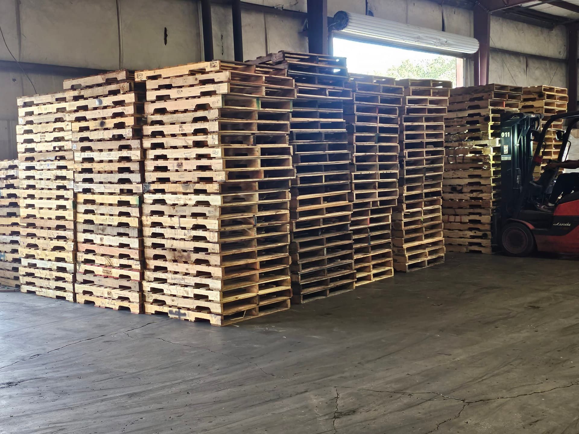 48" x 40" Grade A Used Shipping Pallets - Lake Charles LA 70605