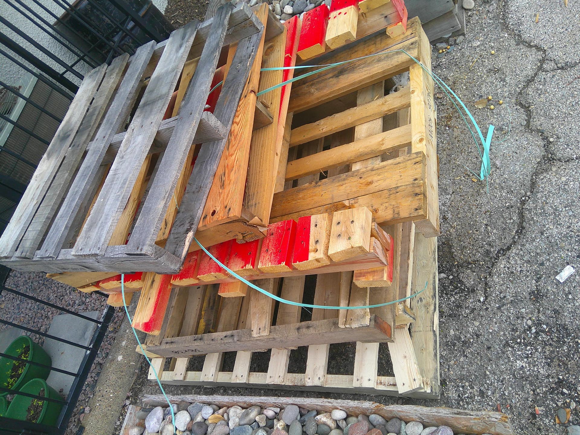 Grade C 48x40x6 Pallets - Dallas, TX 75231