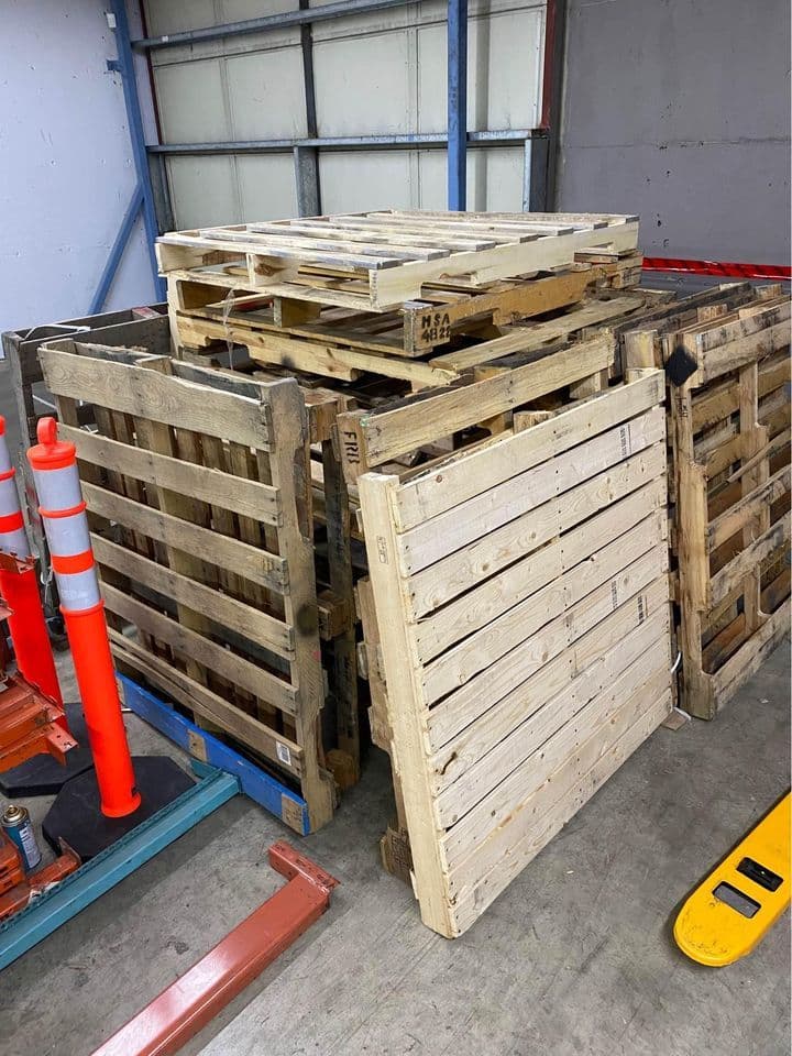 1000 x 1200 Used 2-Way Stringer Pallets - Bismarck ND 58503