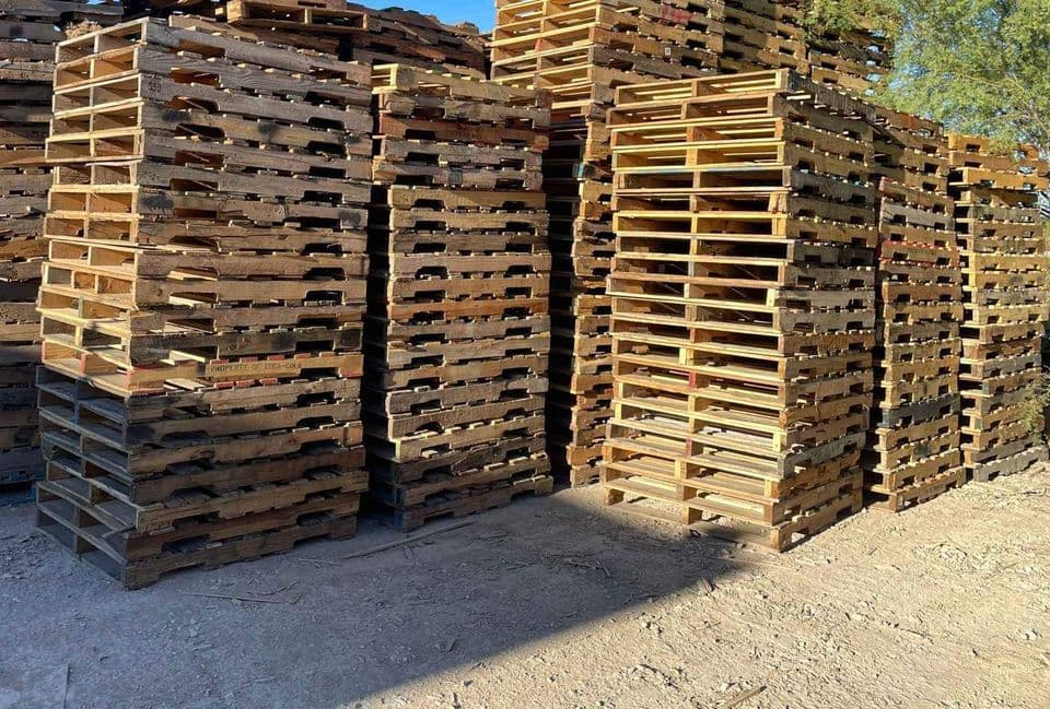 Grade B (#2) 48 x 40 Reconditioned Stringer Pallets - Charlotte NC 28269