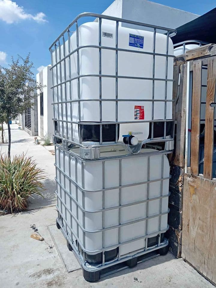 Cleaned 275 Gallon (1000L) IBC Tanks - Kokomo IN 46901