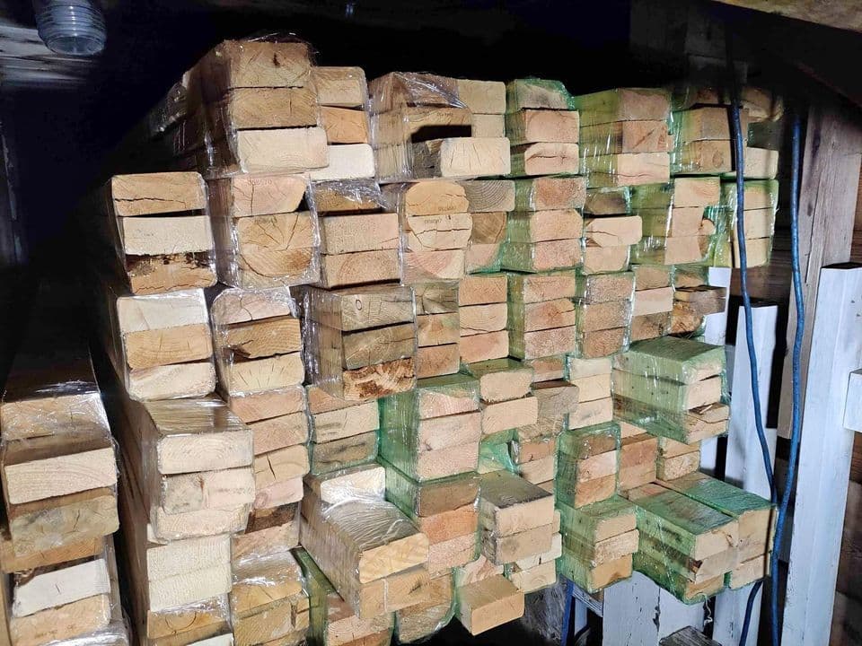 2x4 Pine Board for 48 inch Pallets - Great Neck NY 11021