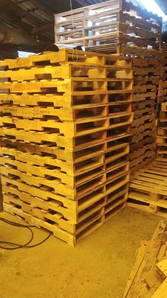 48 x 40 Grade B Used Warehouse Pallets - Bothell WA 98012
