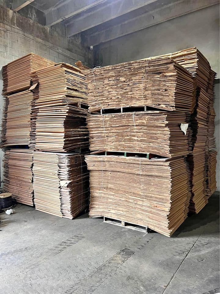 Used 3 Wall Produce Boxes 48 x 40 x 48 Holland MI 49424