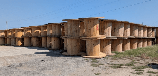 72x48x40 Wooden Spools - Abilene, TX 79601
