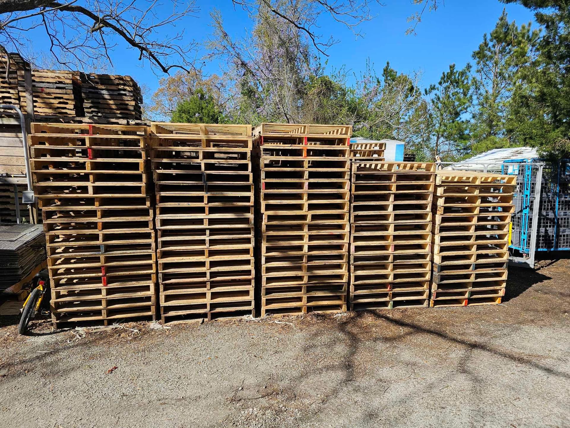 Repaired Grade A 48 x 40 Wood Pallets - Deming, NM 88030