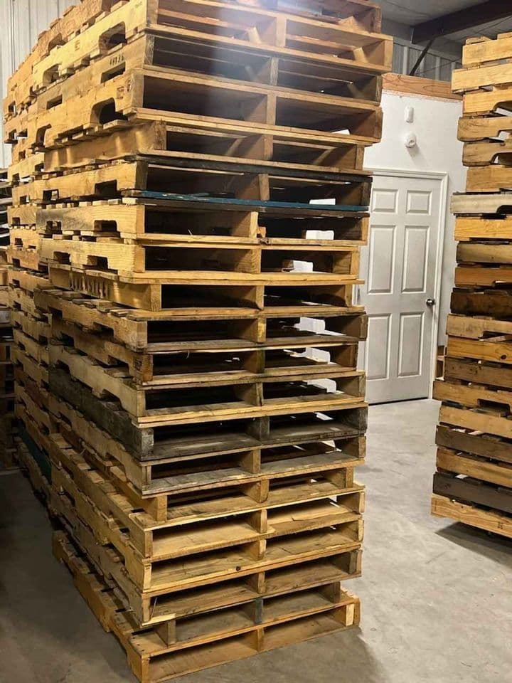 40 x 48 Grade B 4-way Stringer Pallet - Goodyear, AZ 85338