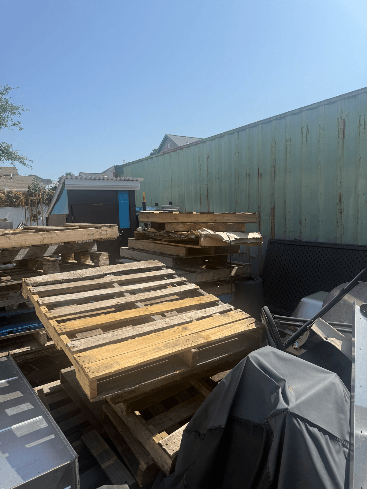 Grade B Pallets - Houston, TX 77018