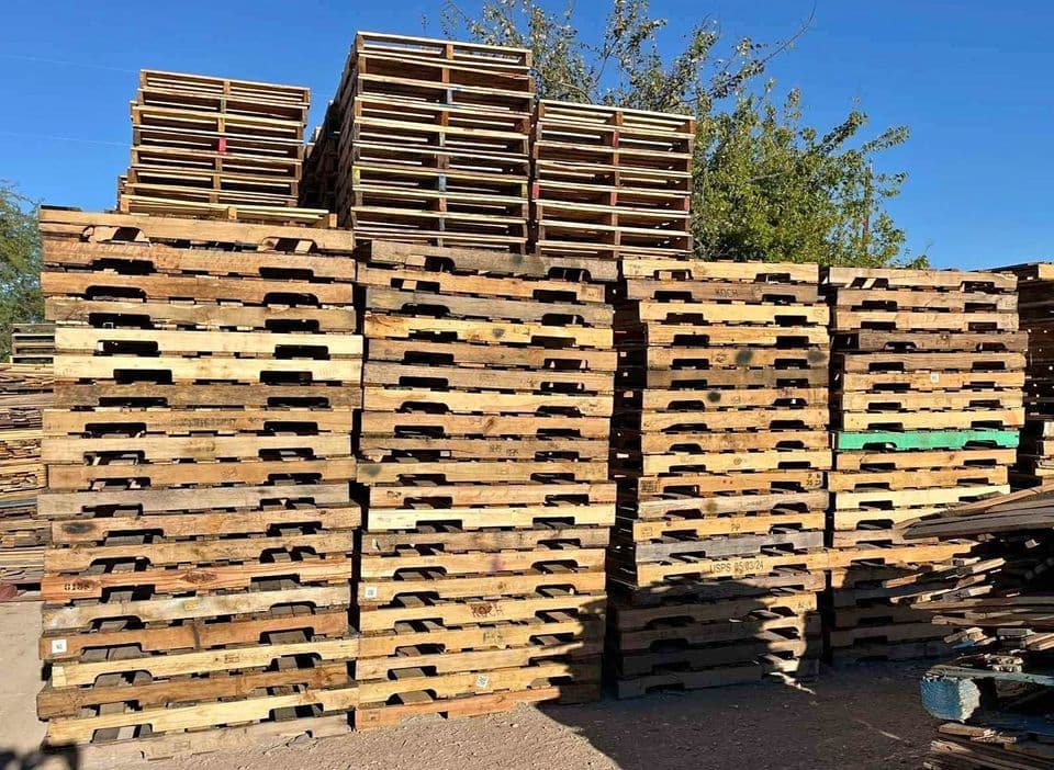 Grade B (#2) 48 x 40 Reconditioned Stringer Pallets - Charlotte NC 28269