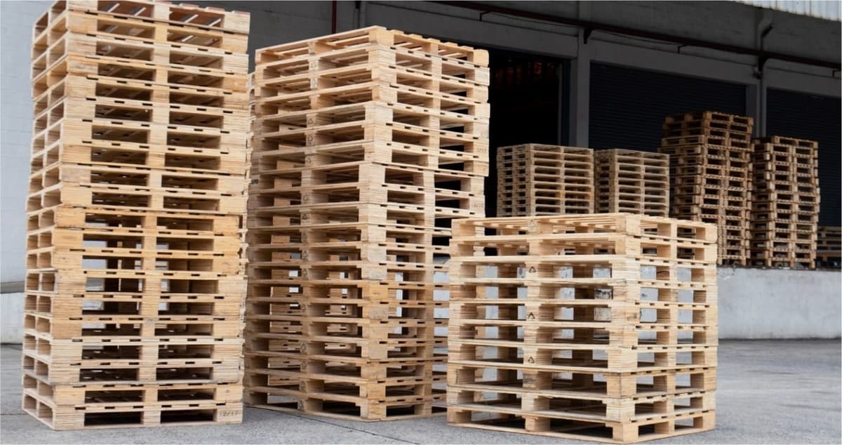 Grade A 48x40x6 Pallets - Streator, IL 61364