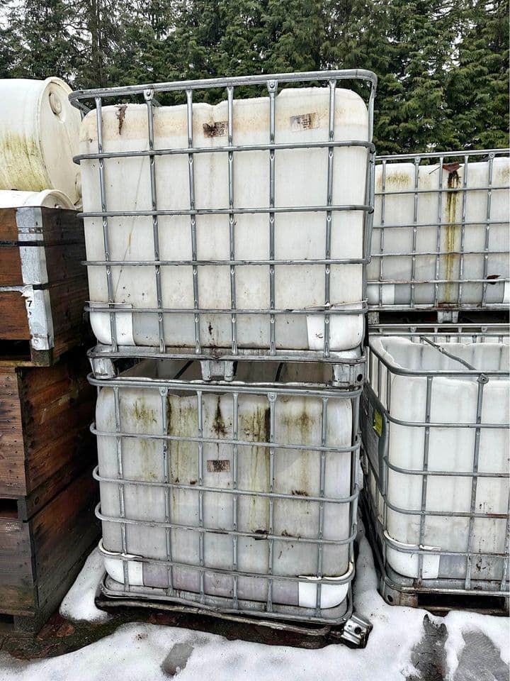 Used 275 Gallon IBC Totes - Santa Monica CA 90405