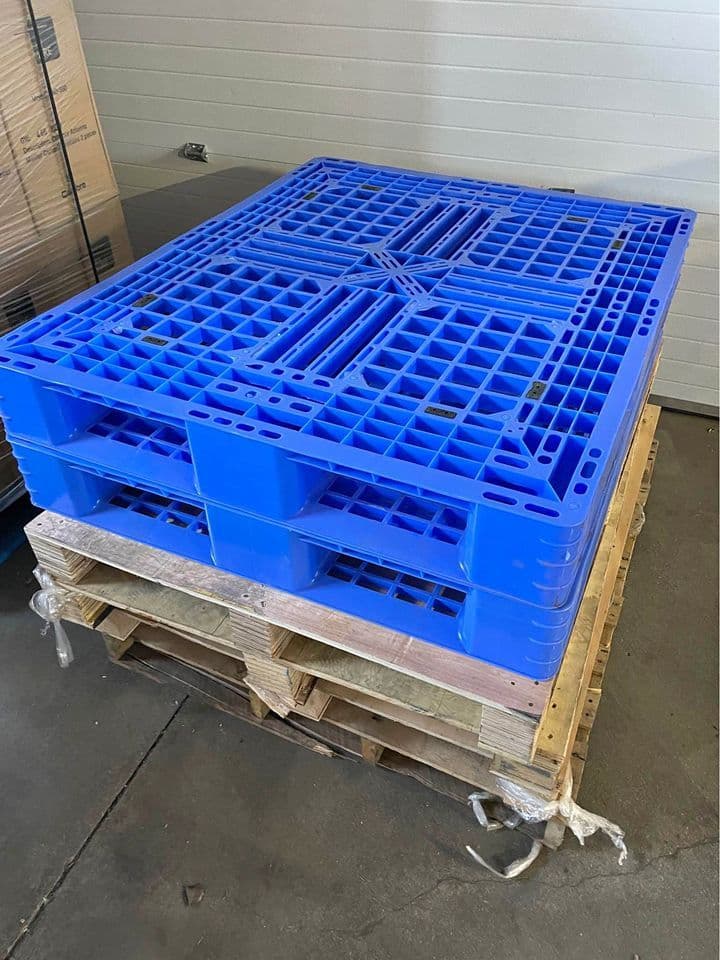 48 × 40 Used CBA Plastic Pallets - Kahului HI 96732